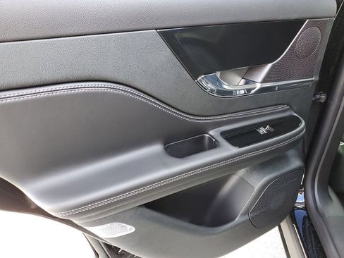 New 2026 Lincoln Corsair Grand Touring AWD/4WD image 9