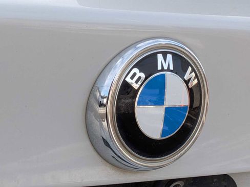 Used 2017 BMW X3 xDrive28i image 12