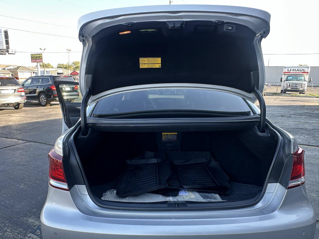 Used 2013 Lexus LS 460 AWD w/ Comfort Pkg image 10