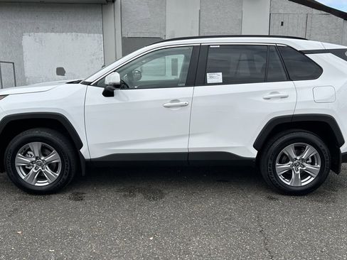 New 2025 Toyota RAV4 XLE image 8