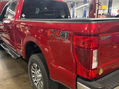 Used 2022 Ford F250 Lariat w/ Lariat Value Package AWD/4WD image 16