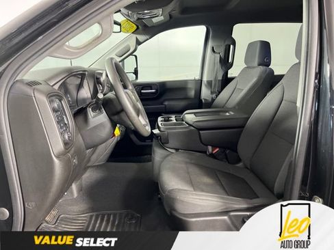 Used 2021 Chevrolet Silverado 2500 Custom w/ Custom Value Package AWD/4WD image 8
