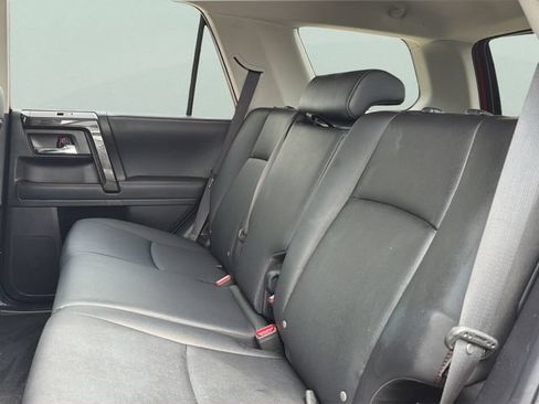 Used 2021 Toyota 4Runner TRD Off-Road Premium w/ Moonroof Package AWD/4WD image 16