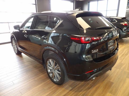 Used 2023 MAZDA CX-5 Signature AWD/4WD image 8