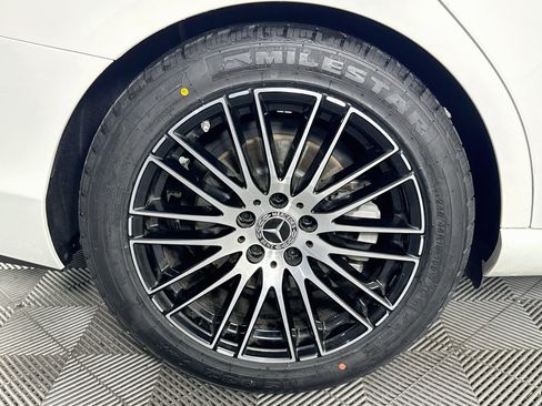 Used 2023 Mercedes-Benz C 300 Sedan image 54