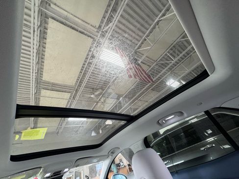 New 2026 Buick Envision Avenir image 11