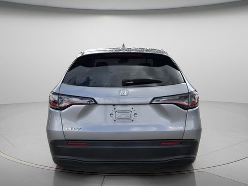 Certified 2023 Honda HR-V LX image 5