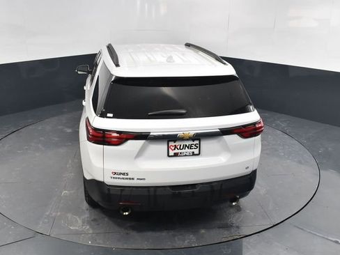 Used 2023 Chevrolet Traverse LT image 40