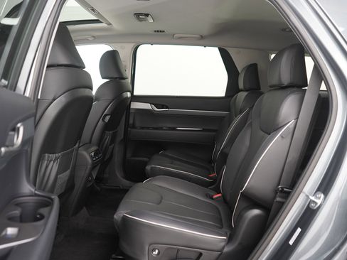 Certified 2025 Hyundai Palisade XRT image 19