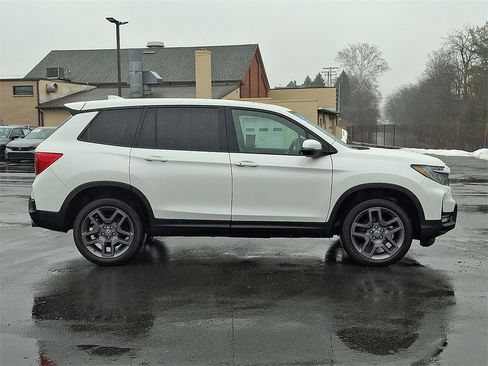 Used 2023 Honda Passport EX-L image 7