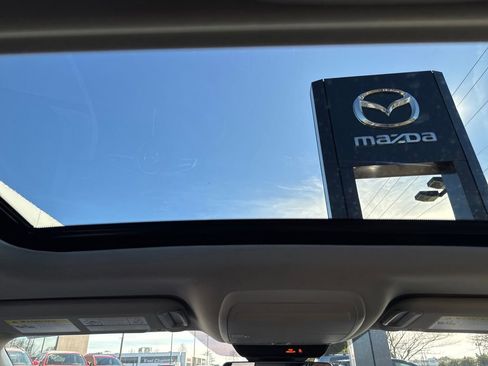 Used 2022 MAZDA CX-30 2.5 Turbo w/ Premium Plus Pkg image 17