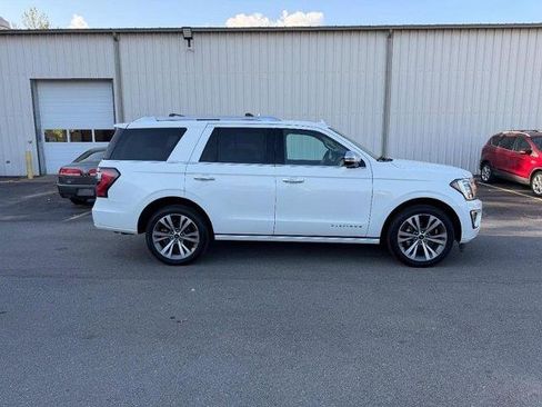 Certified 2020 Ford Expedition Platinum image 4