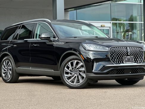 New 2025 Lincoln Aviator Premiere w/ Equipment Group 101A image 1