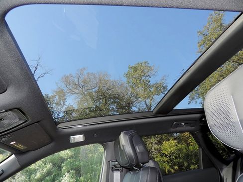 New 2026 Cadillac Lyriq Premium Luxury w/ LPO, Floor Liner Package image 13