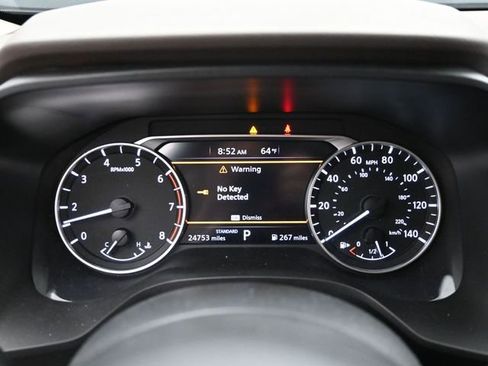 Used 2023 Nissan Rogue S FWD image 19