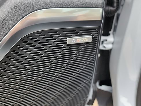 New 2026 Buick Enclave Preferred w/ Power Package image 15