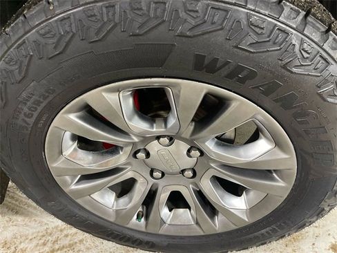 Used 2014 RAM 1500 Limited image 10