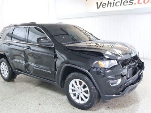 Used 2021 Jeep Grand Cherokee Laredo AWD/4WD image 5