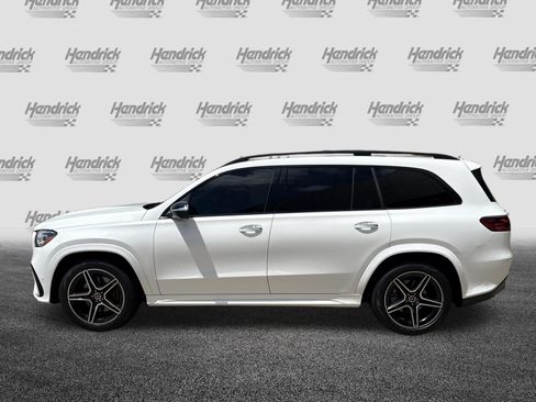 Used 2025 Mercedes-Benz GLS 450 4MATIC image 7