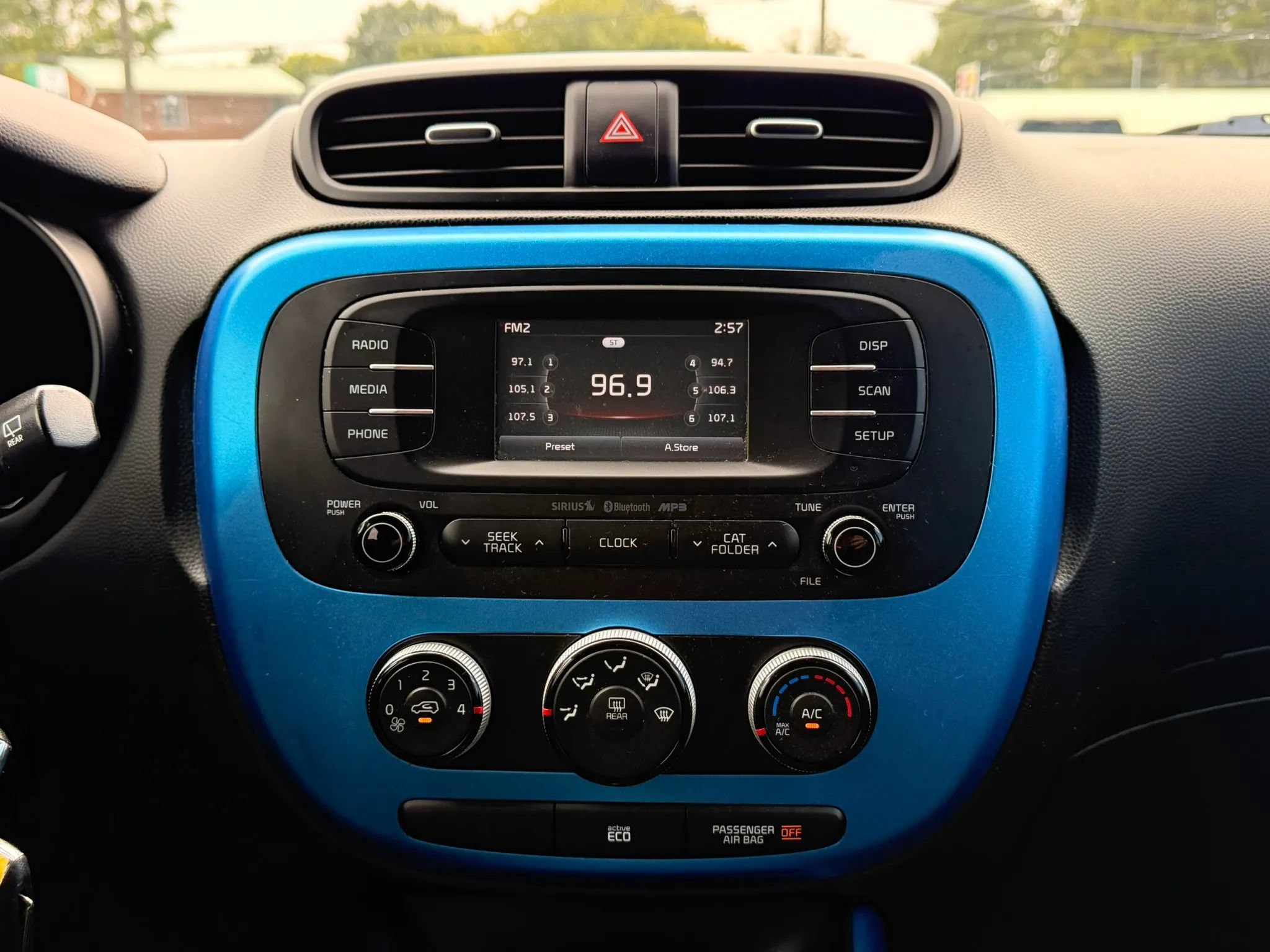 Used 2016 Kia Soul + w/ Designer's Package FWD image 18