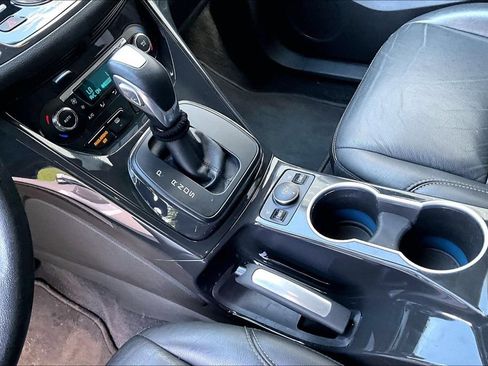 Used 2016 Ford Escape Titanium AWD/4WD image 18