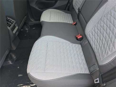 New 2026 Volkswagen Tiguan S image 10