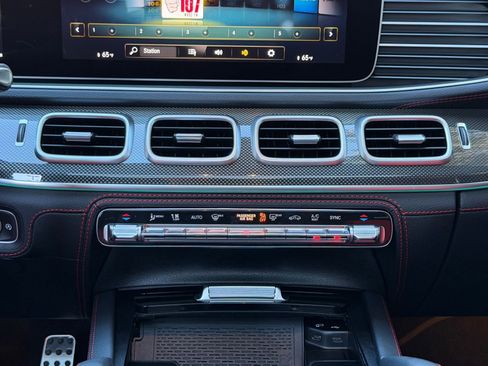 Certified 2023 Mercedes-Benz GLE 53 AMG 4MATIC image 18