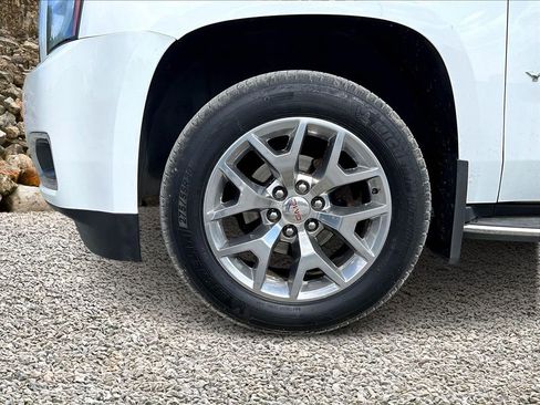 Used 2016 GMC Yukon SLT w/ Open Road Package image 9
