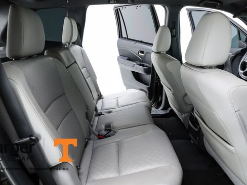 Used 2019 Honda Passport EX-L image 37