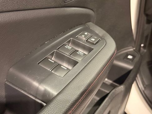 Used 2025 Honda Ridgeline Black Edition image 14