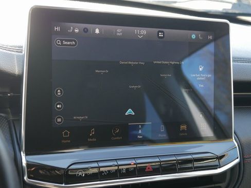 Used 2022 Jeep Compass Trailhawk w/ Trailhawk Elite Group image 19