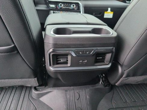 New 2026 GMC Sierra 2500 Denali w/ Denali Reserve Package AWD/4WD image 30
