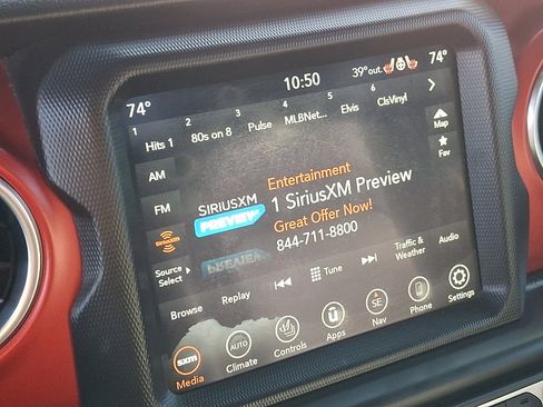 Used 2020 Jeep Gladiator Rubicon image 17