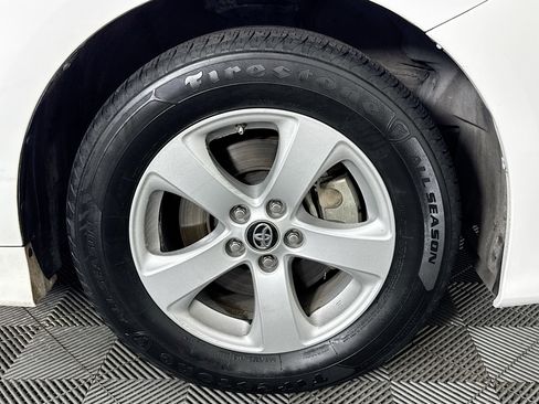 Used 2019 Toyota Sienna L image 30