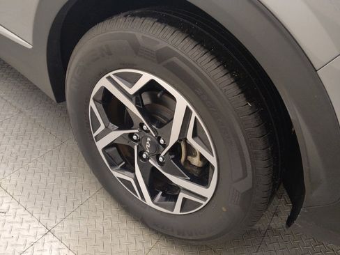 Used 2023 Kia Sportage LX image 31