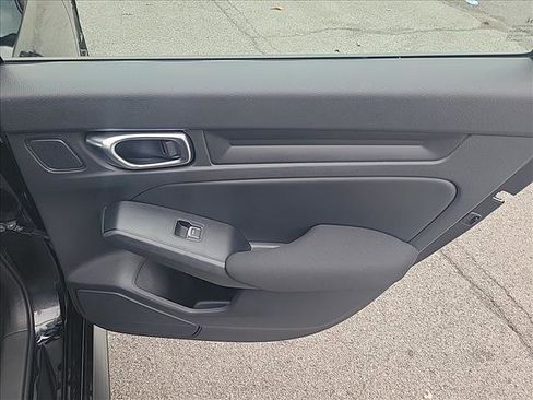 Used 2025 Honda Civic Sport image 22