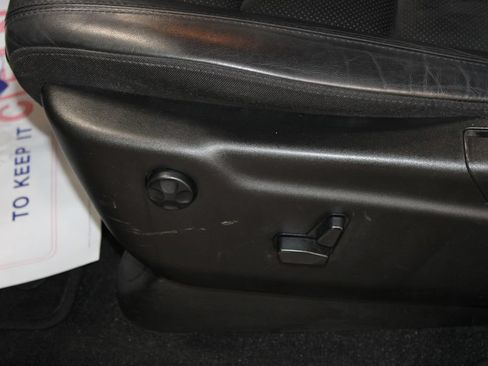 Used 2022 Jeep Grand Cherokee Laredo X RWD image 13