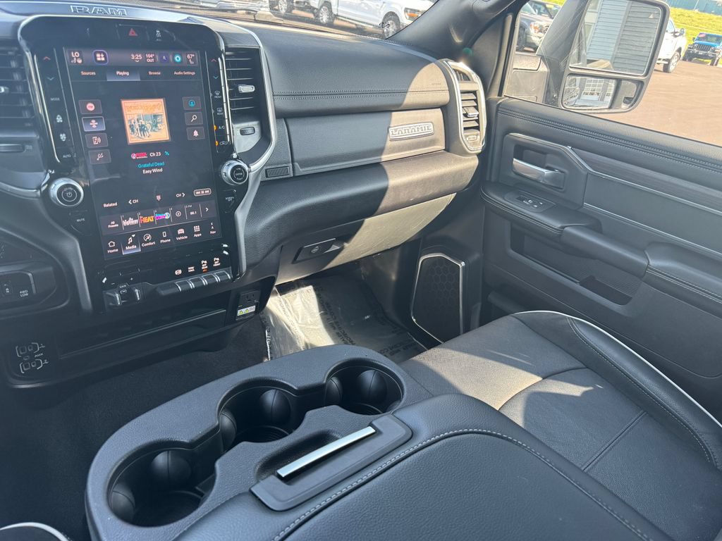 Used 2026 RAM 2500 Laramie AWD/4WD image 26