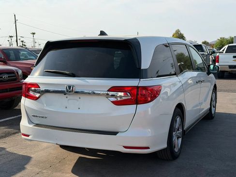 Used 2018 Honda Odyssey EX image 8