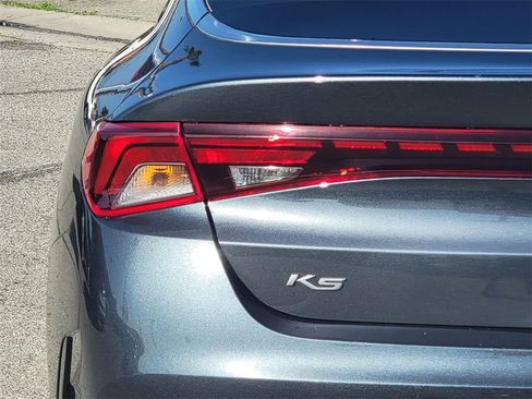 Used 2022 Kia K5 LXS image 8
