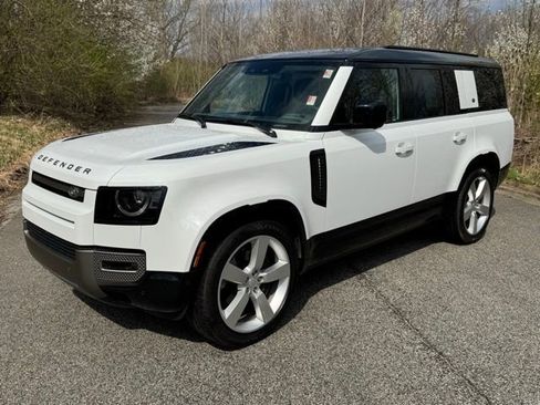 Certified 2024 Land Rover Defender 130 X-Dynamic SE AWD/4WD image 1