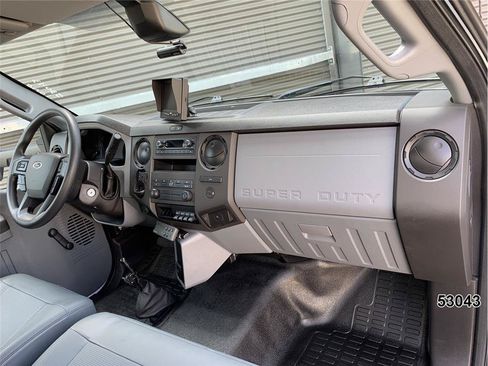 Used 2023 Ford F650 2WD Regular Cab Super Duty image 30