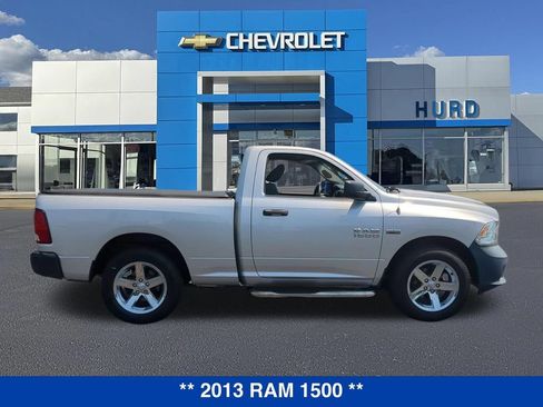 Used 2013 RAM 1500 Express RWD image 3