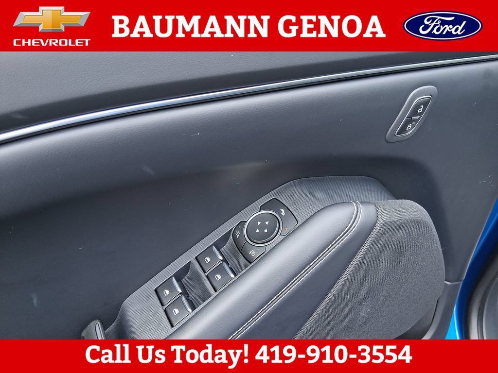 Used 2025 Ford Mustang Mach-E Select AWD/4WD image 12