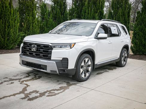 New 2026 Honda Pilot Elite image 5