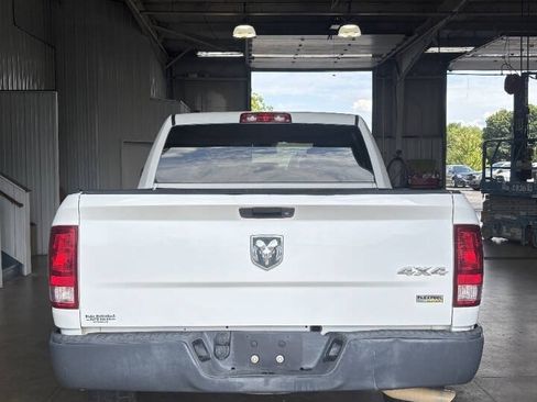 Used 2016 RAM 1500 Tradesman w/ Popular Equipment Group AWD/4WD image 9