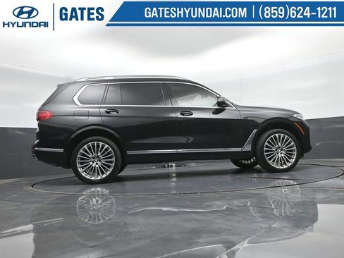 Used 2019 BMW X7 xDrive50i w/ Premium Package AWD/4WD image 48