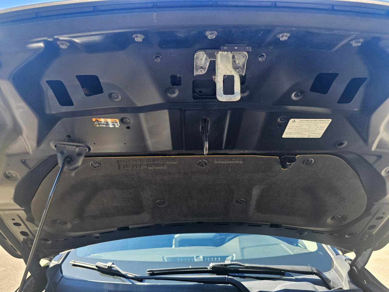 Used 2022 Mitsubishi Outlander SE AWD/4WD image 29