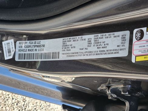 Used 2023 RAM 1500 Laramie image 33