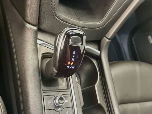 Used 2024 Cadillac XT6 Luxury w/ LPO, Floor Liner Package AWD/4WD image 25